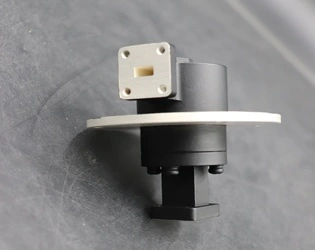 What are the fundamental working principles of a Waveguide Single Channel Rotary Joint?